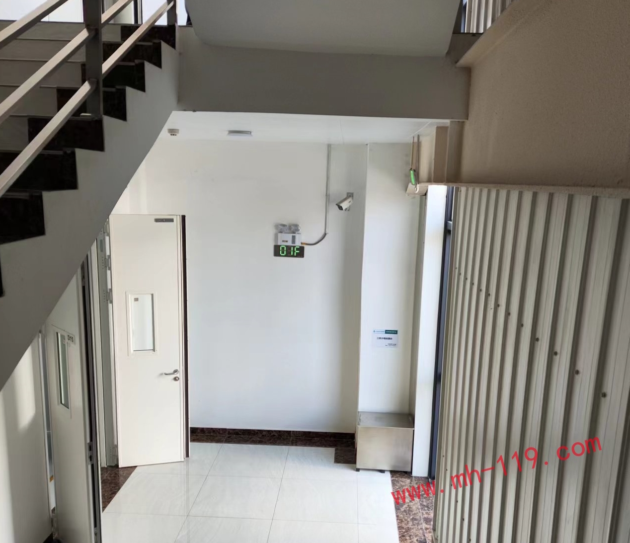 敏華應急雙頭燈場景應用圖_看圖王.jpg